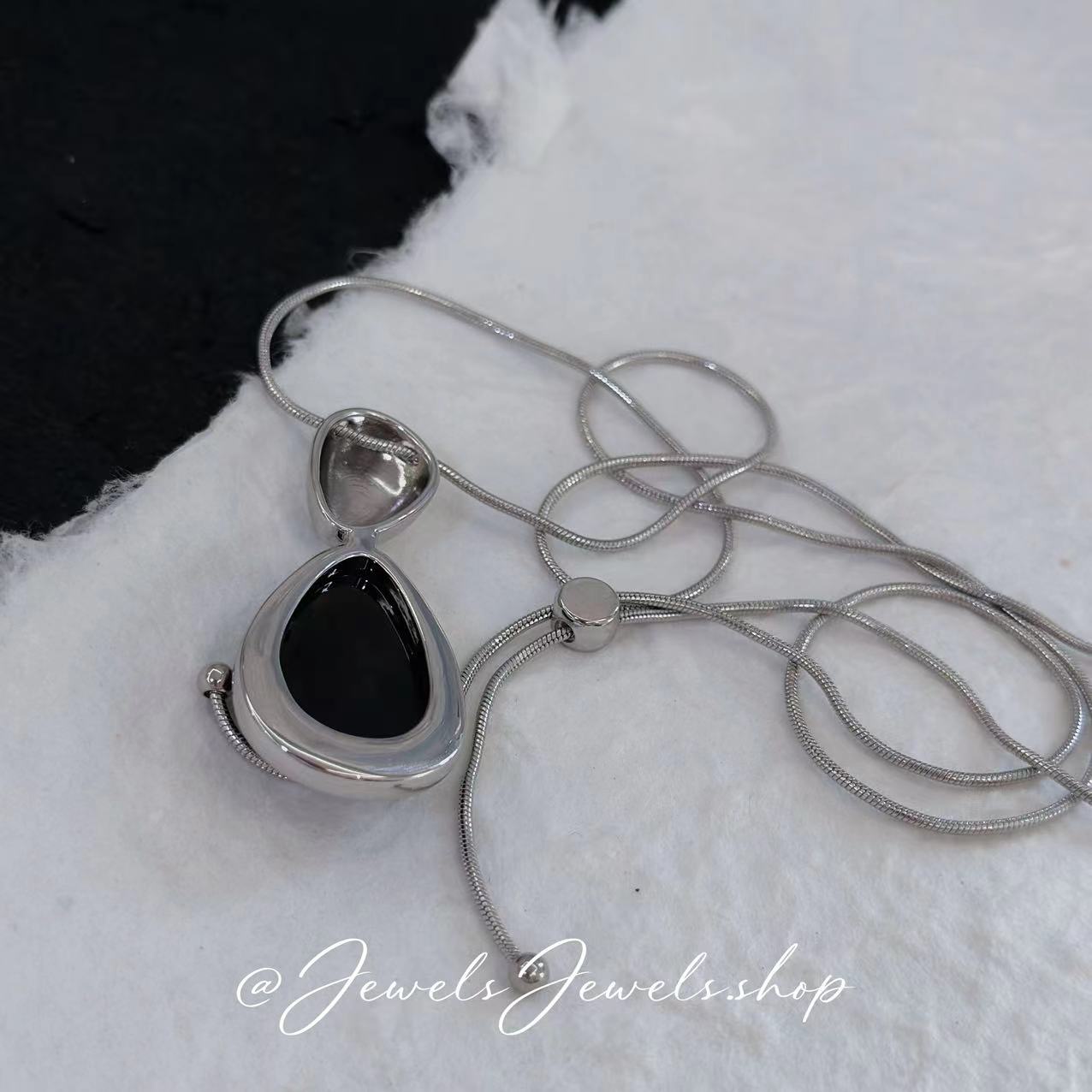 Obsidian Water drop-shaped Necklace